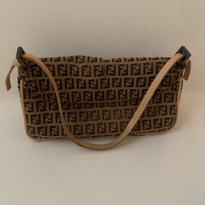 SOLD Fendi Shoulder Purse (Vtg)